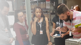 Capa de Seção de Material de Apoio